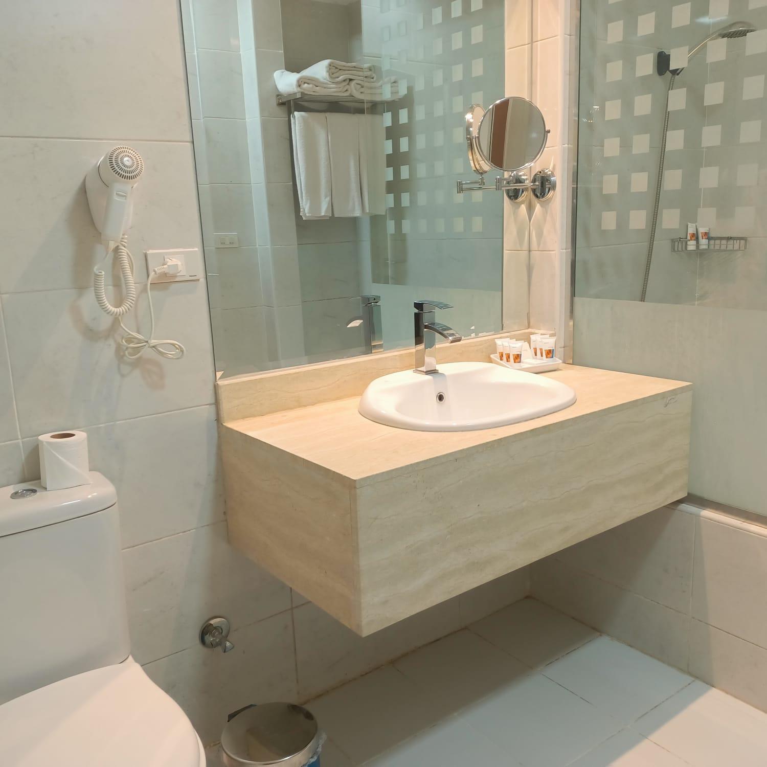 Marina Aqua Park Hotel Assouan Extérieur photo