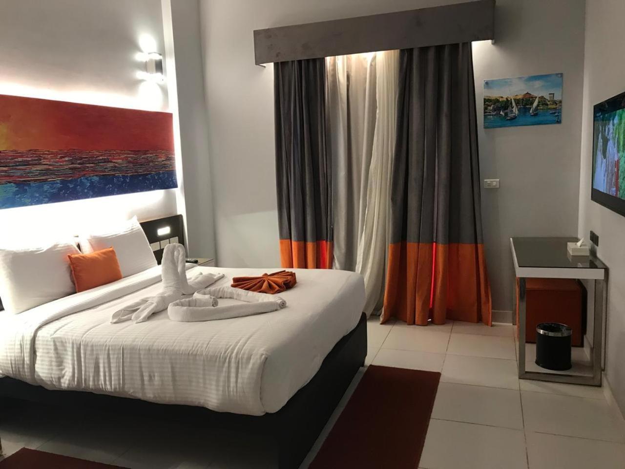 Marina Aqua Park Hotel Assouan Extérieur photo