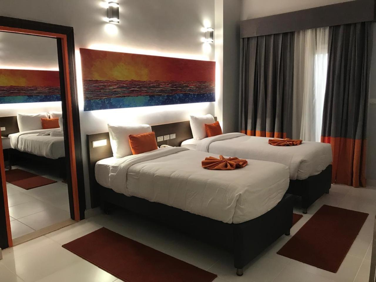 Marina Aqua Park Hotel Assouan Extérieur photo