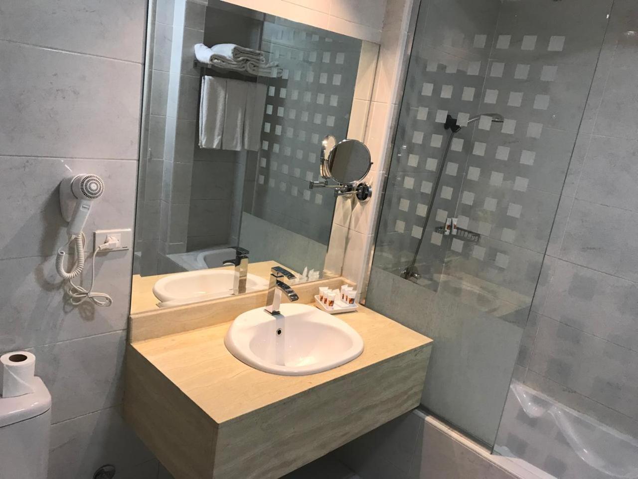 Marina Aqua Park Hotel Assouan Extérieur photo